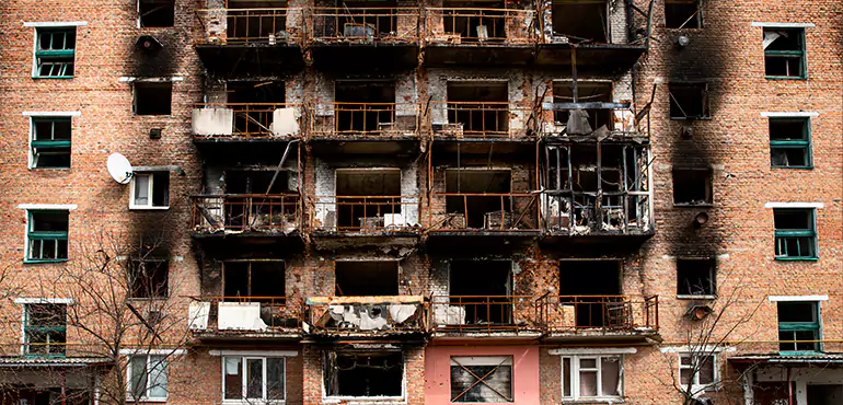 Why Homeowners Choose Us to Sell Their Distressed Homes in California